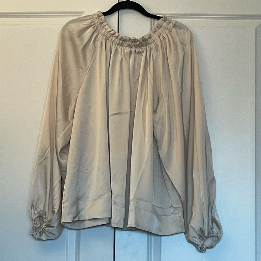 H&M Oversized balloon sleeve silky feel blouse